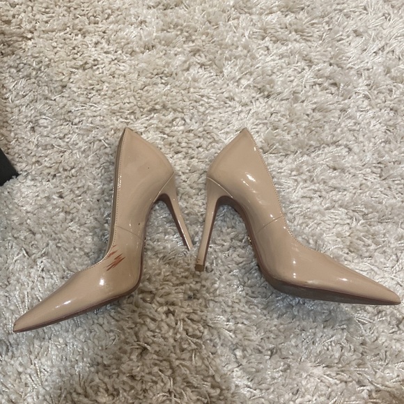 Michael Kors Nude Heels - Picture 5 of 6